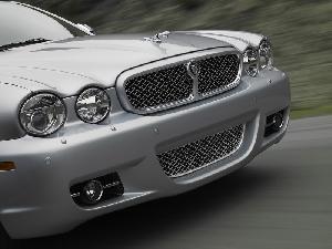 Jaguar_xj