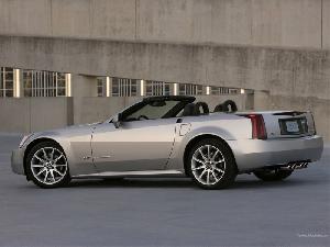 Cadillac-XLR