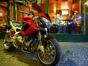 Benelli_Tornado_Naked_Tre-1130_2005